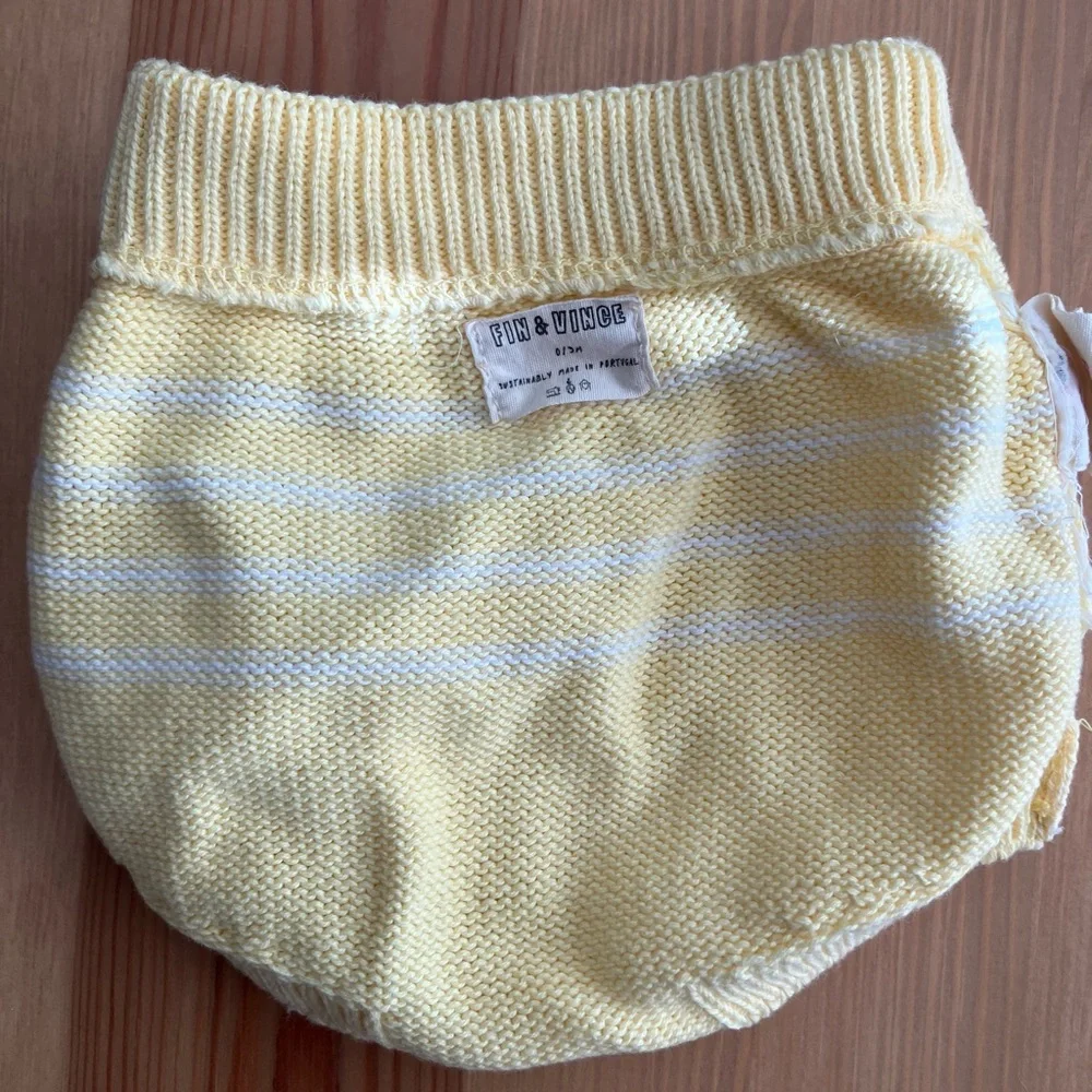 Fin + Vince Banana Yellow Striped Knit Baby Bloomers 0-3m